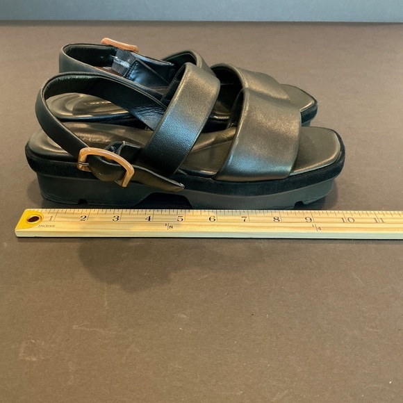 Vince Bowie Black Leather Lug Platform Sandals Women’s 9 (Estimated) - Picture 13 of 16